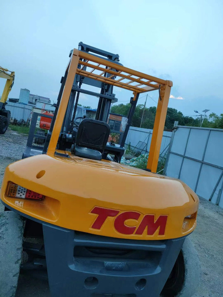 TCM FD60 - מלגזת סולר: תמונה 4 TCM FD60 - מלגזת סולר: תמונה 4