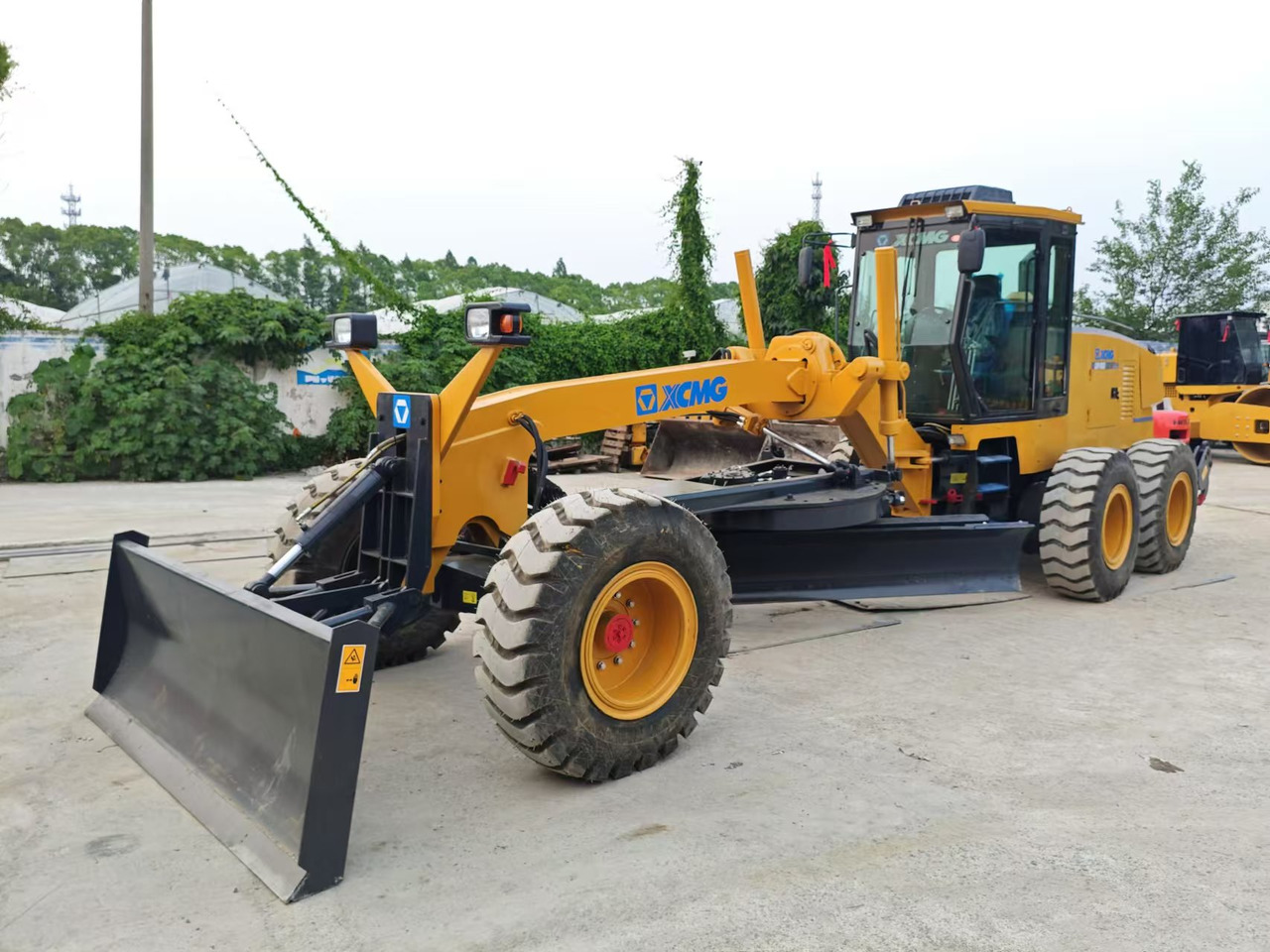 XCMG GR1803 - מפלסת: תמונה 2 XCMG GR1803 - מפלסת: תמונה 2