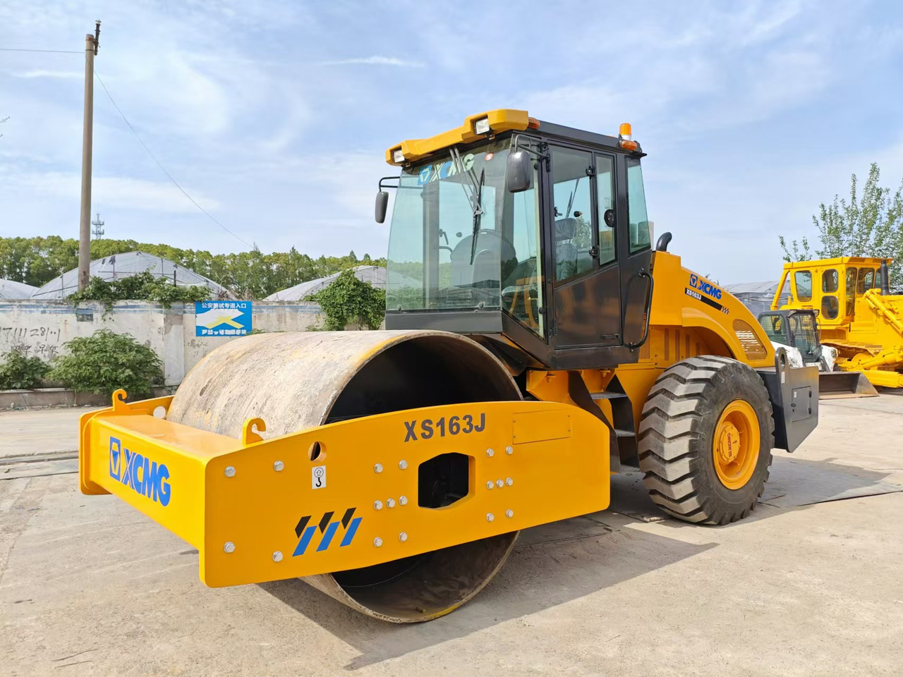 XCMG XS163J - רולר כביש: תמונה 3 XCMG XS163J - רולר כביש: תמונה 3