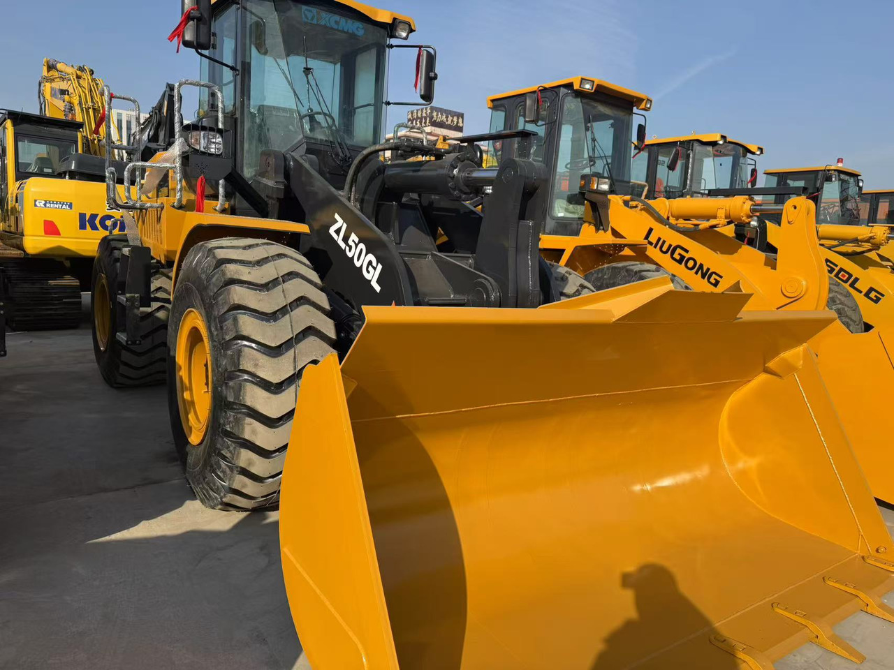 XCMG ZL50GL - מעמיס גלגלים: תמונה 1 XCMG ZL50GL - מעמיס גלגלים: תמונה 1