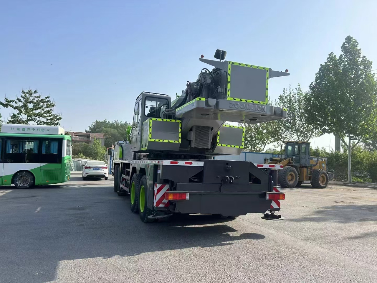 ZOOMLION ZTC800V - עגורן נייד: תמונה 2 ZOOMLION ZTC800V - עגורן נייד: תמונה 2