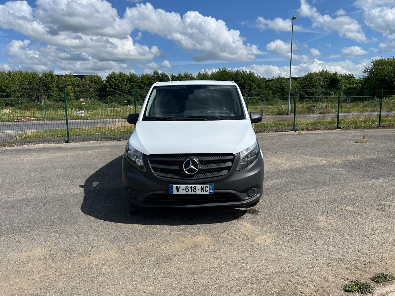 כלי רכב מסחרי עם לוח MERCEDES-BENZ VITO 109 Fourgon 1.6 BlueTEC Long Utilitaire: תמונה 23