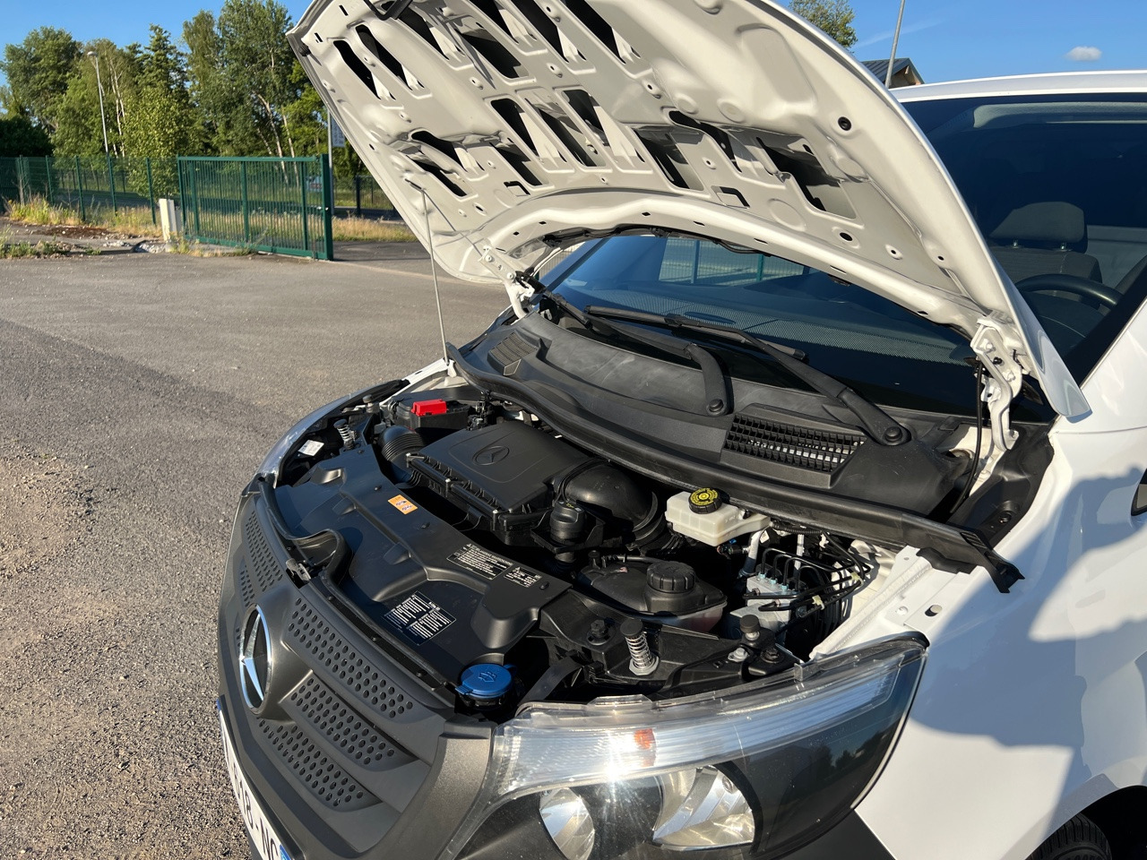 כלי רכב מסחרי עם לוח MERCEDES-BENZ VITO 109 Fourgon 1.6 BlueTEC Long Utilitaire: תמונה 14