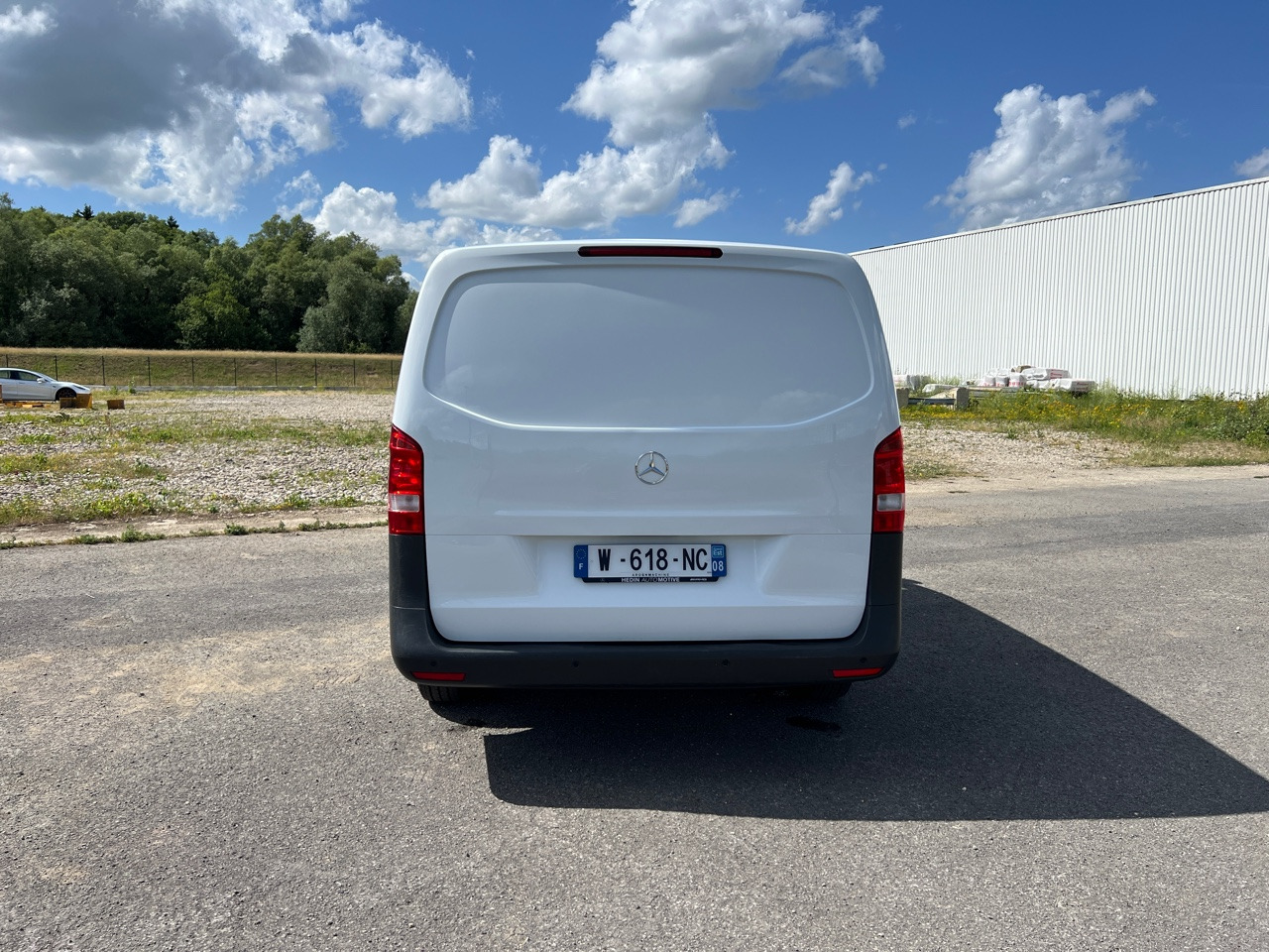 כלי רכב מסחרי עם לוח MERCEDES-BENZ VITO 109 Fourgon 1.6 BlueTEC Long Utilitaire: תמונה 25