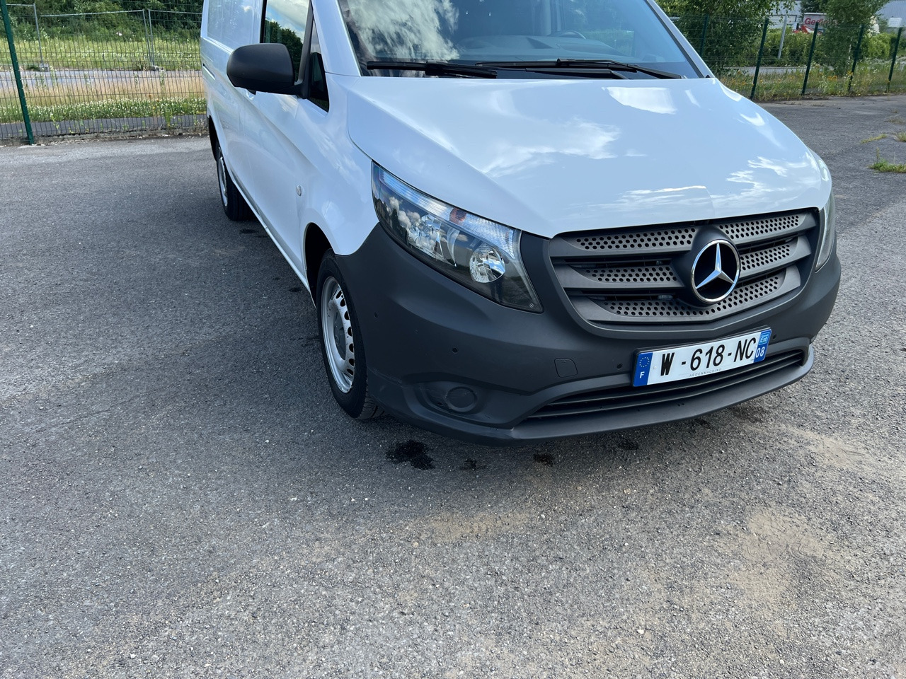 כלי רכב מסחרי עם לוח MERCEDES-BENZ VITO 109 Fourgon 1.6 BlueTEC Long Utilitaire: תמונה 18