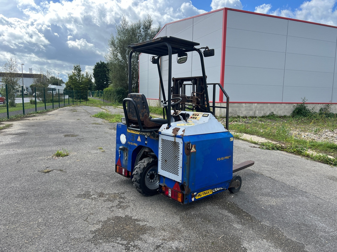PALFINGER CRAYLER PALFINGER CRAYLER F3 151 - מלגזה מותקנת על משאית: תמונה 2 PALFINGER CRAYLER PALFINGER CRAYLER F3 151 - מלגזה מותקנת על משאית: תמונה 2