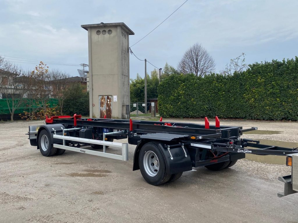 AUSTERAS RIMORCHIO NUOVO AUSTERAS SCARRABILE PNEUMATICO - קרון נגרר מתגלגל/ מדלג: תמונה 1 AUSTERAS RIMORCHIO NUOVO AUSTERAS SCARRABILE PNEUMATICO - קרון נגרר מתגלגל/ מדלג: תמונה 1