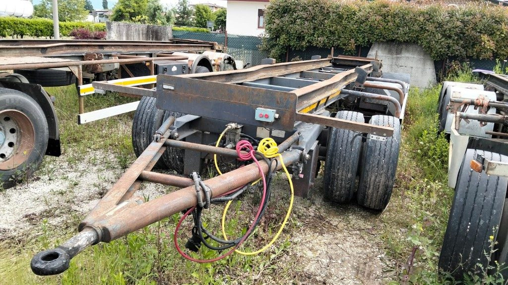 CARDI RIMORCHIO CARDI SCARRABILE PNEUMATICO - קרון נגרר מתגלגל/ מדלג: תמונה 1 CARDI RIMORCHIO CARDI SCARRABILE PNEUMATICO - קרון נגרר מתגלגל/ מדלג: תמונה 1