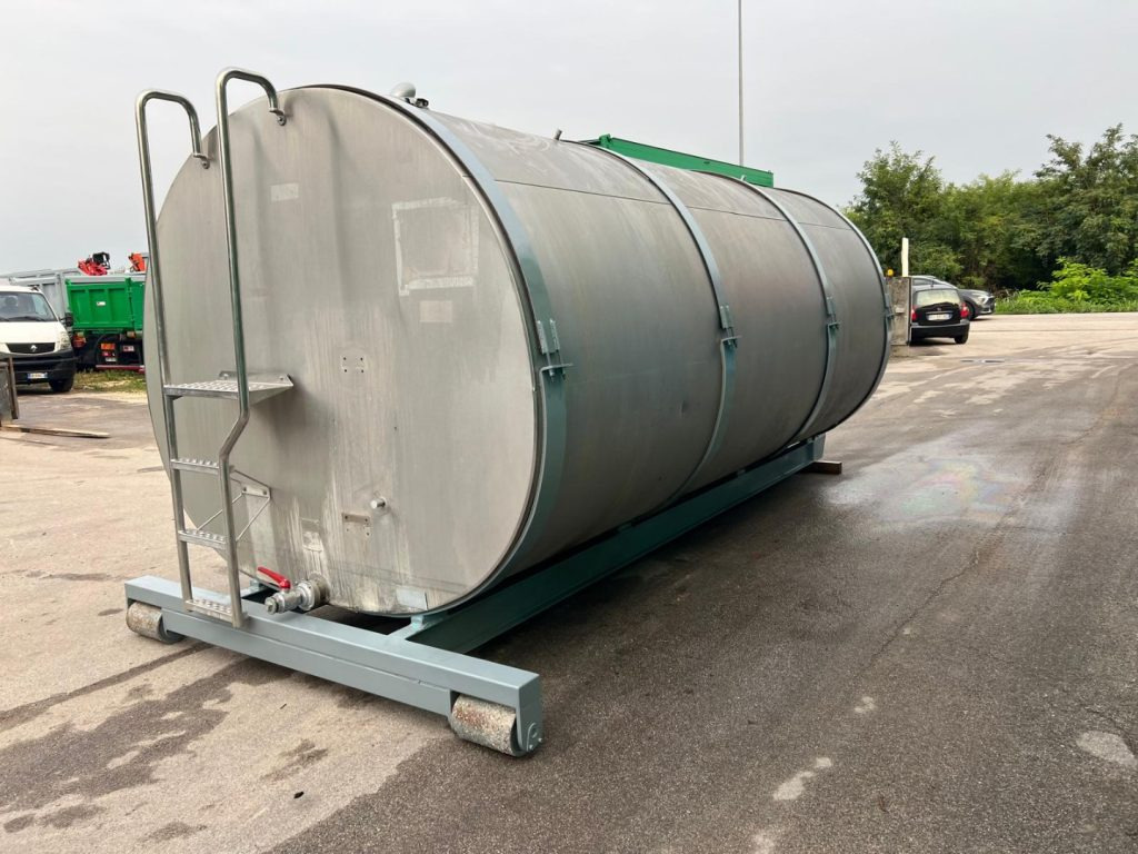 CISTERNA USATA IN ACCIAIO INOX - מכונות אחרות: תמונה 2 CISTERNA USATA IN ACCIAIO INOX - מכונות אחרות: תמונה 2