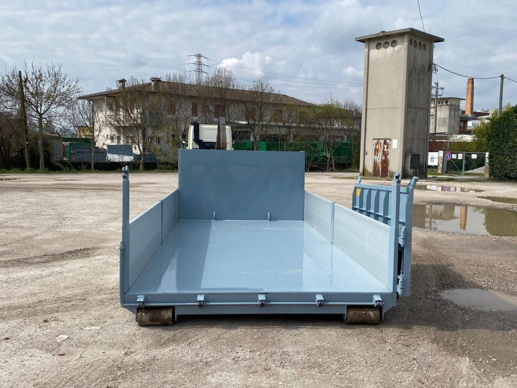 CONTAINER NUOVO A PIANALE CON PIANTONI RIMOVIBILI - מכולת גלגול: תמונה 3 CONTAINER NUOVO A PIANALE CON PIANTONI RIMOVIBILI - מכולת גלגול: תמונה 3