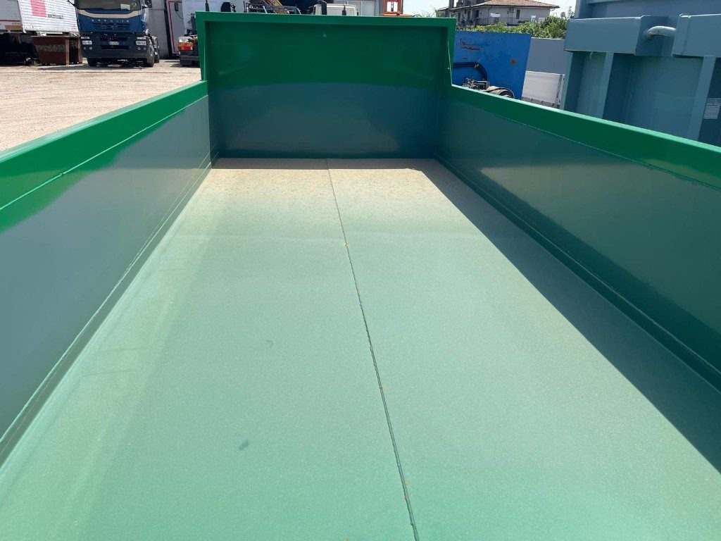 CONTAINER NUOVO SCARRABILE A CIELO APERTO - מכולת גלגול: תמונה 3 CONTAINER NUOVO SCARRABILE A CIELO APERTO - מכולת גלגול: תמונה 3