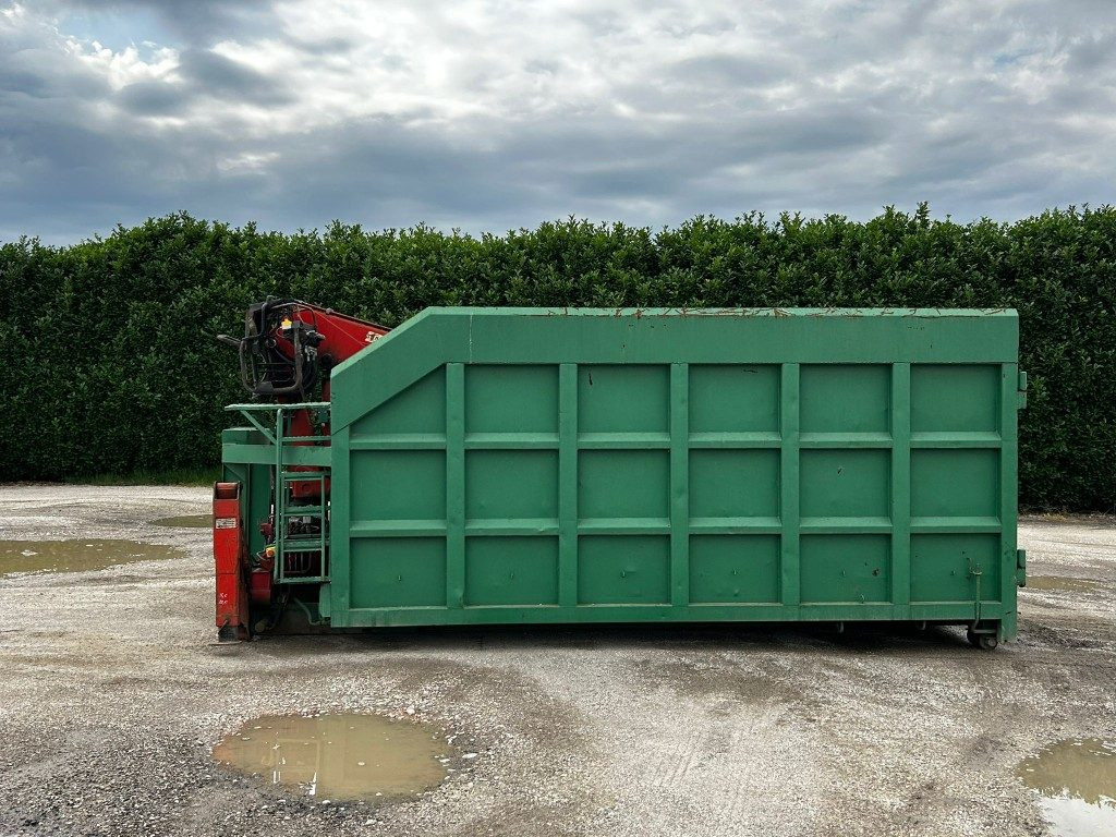CONTAINER SCARRABILE USATO A CIELO APERTO + GRU - מכולת גלגול: תמונה 3 CONTAINER SCARRABILE USATO A CIELO APERTO + GRU - מכולת גלגול: תמונה 3