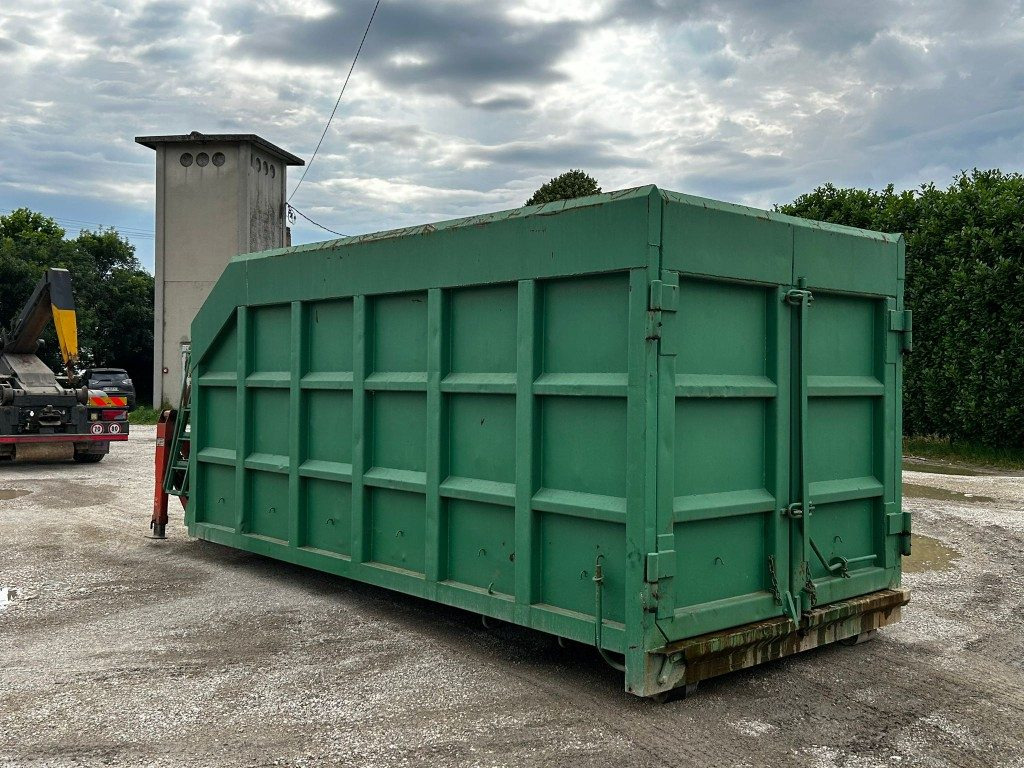 CONTAINER SCARRABILE USATO A CIELO APERTO + GRU - מכולת גלגול: תמונה 5 CONTAINER SCARRABILE USATO A CIELO APERTO + GRU - מכולת גלגול: תמונה 5