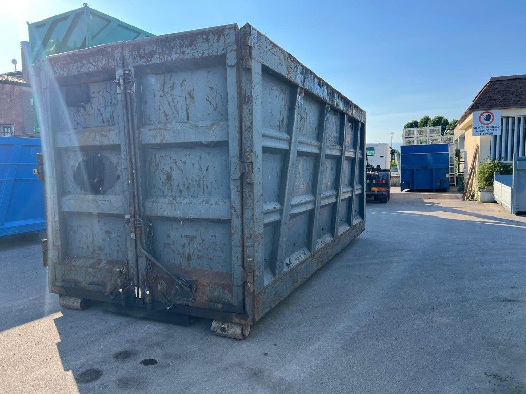 CONTAINER SCARRABILE USATO A CIELO APERTO - מכולת גלגול: תמונה 4 CONTAINER SCARRABILE USATO A CIELO APERTO - מכולת גלגול: תמונה 4