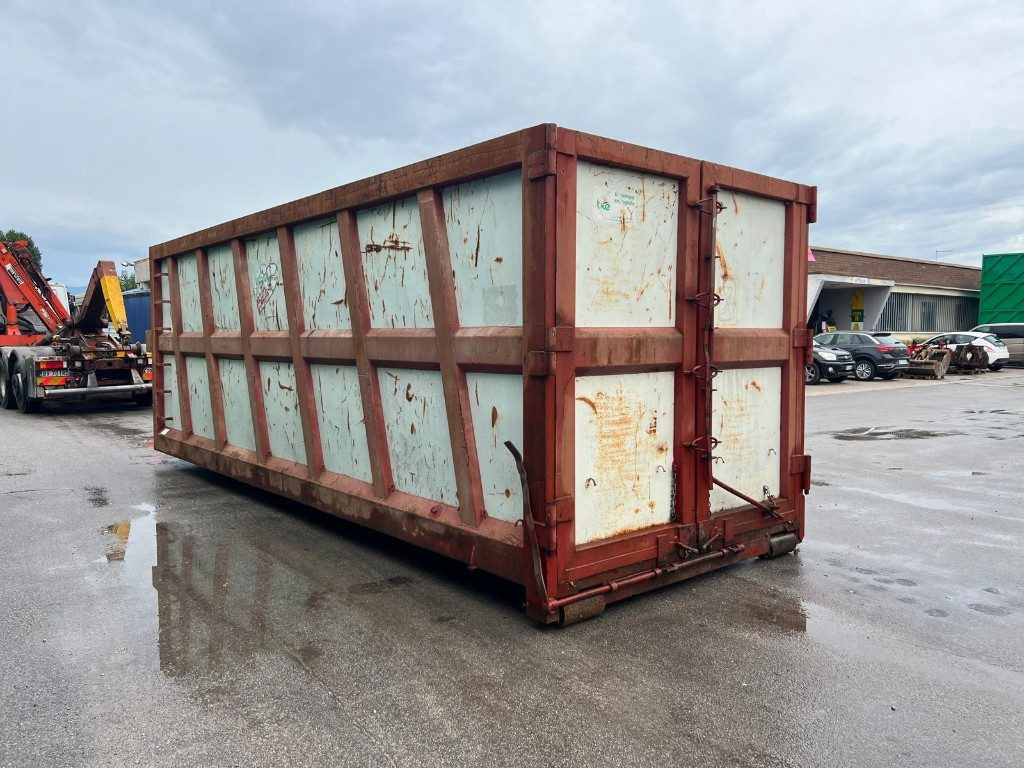 CONTAINER SCARRABILE USATO A CIELO APERTO - מכולת גלגול: תמונה 2 CONTAINER SCARRABILE USATO A CIELO APERTO - מכולת גלגול: תמונה 2