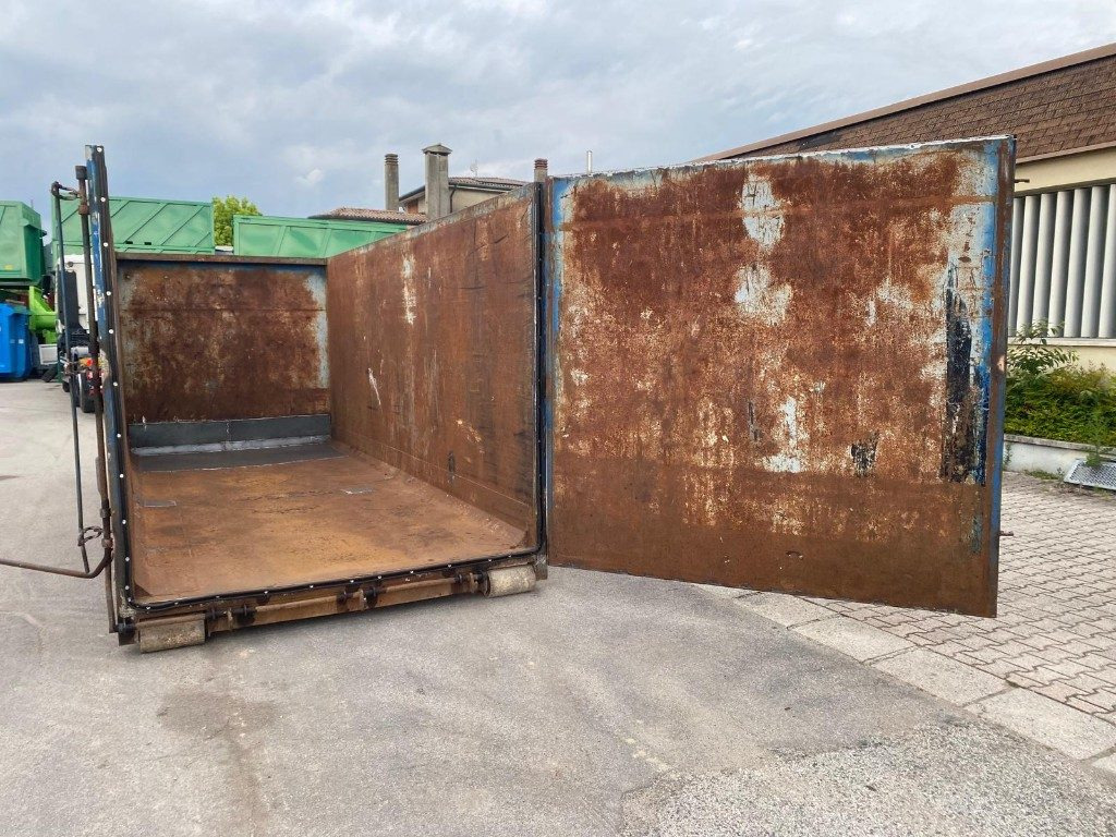CONTAINER SCARRABILE USATO A CIELO APERTO - מכולת גלגול: תמונה 3 CONTAINER SCARRABILE USATO A CIELO APERTO - מכולת גלגול: תמונה 3