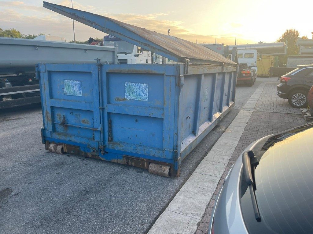CONTAINER SCARRABILE USATO CON COPERCHIO - מכולת גלגול: תמונה 3 CONTAINER SCARRABILE USATO CON COPERCHIO - מכולת גלגול: תמונה 3