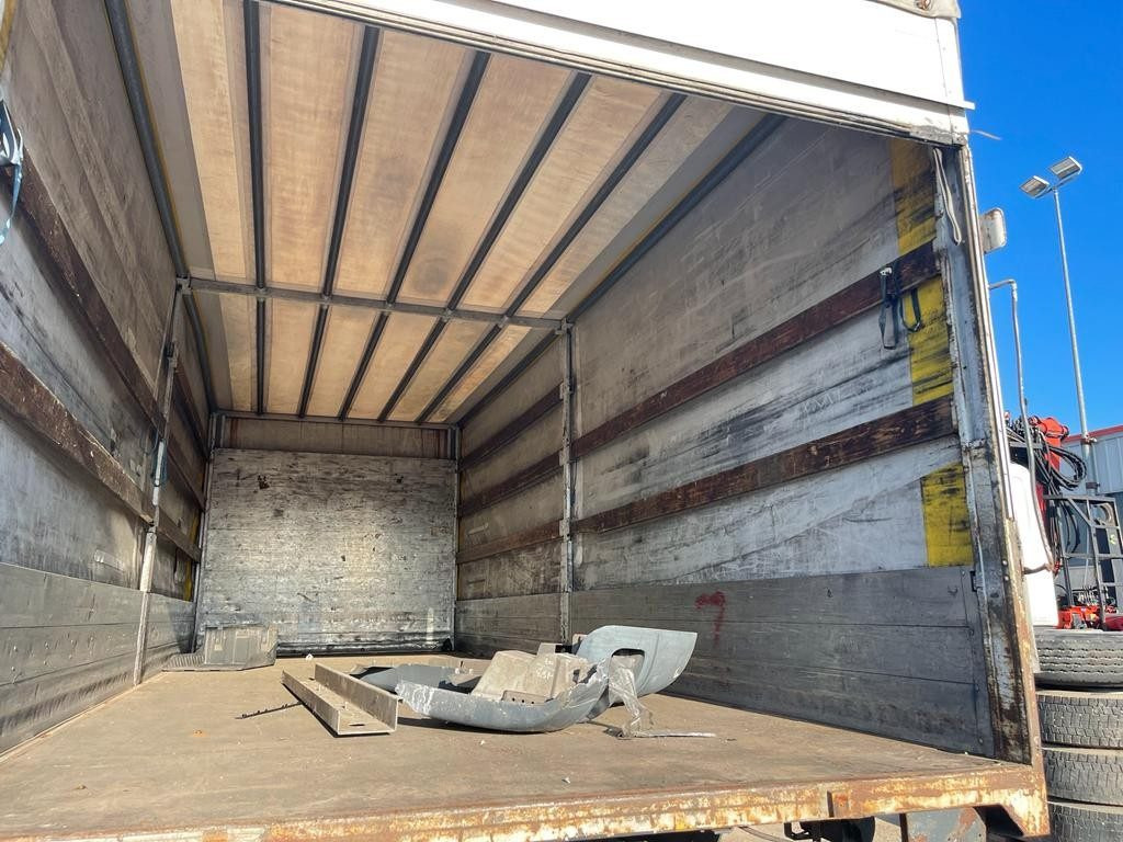 CONTAINER USATO CENTINATO NON SCARRABILE - גוף החלפה עם וילונות צד: תמונה 3 CONTAINER USATO CENTINATO NON SCARRABILE - גוף החלפה עם וילונות צד: תמונה 3