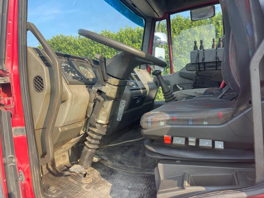 FIAT IVECO EUROCARGO 150E23 - משאית הרמת וו: תמונה 3 FIAT IVECO EUROCARGO 150E23 - משאית הרמת וו: תמונה 3
