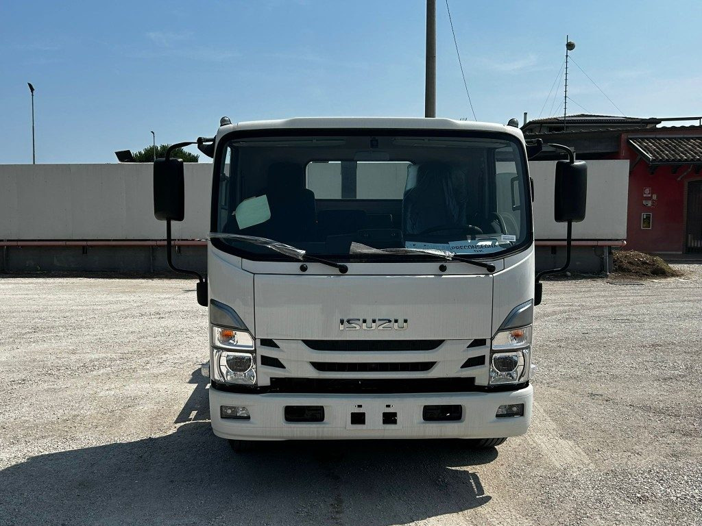 ISUZU P75 NUOVO SCARRABILE - משאית הרמת וו: תמונה 3 ISUZU P75 NUOVO SCARRABILE - משאית הרמת וו: תמונה 3