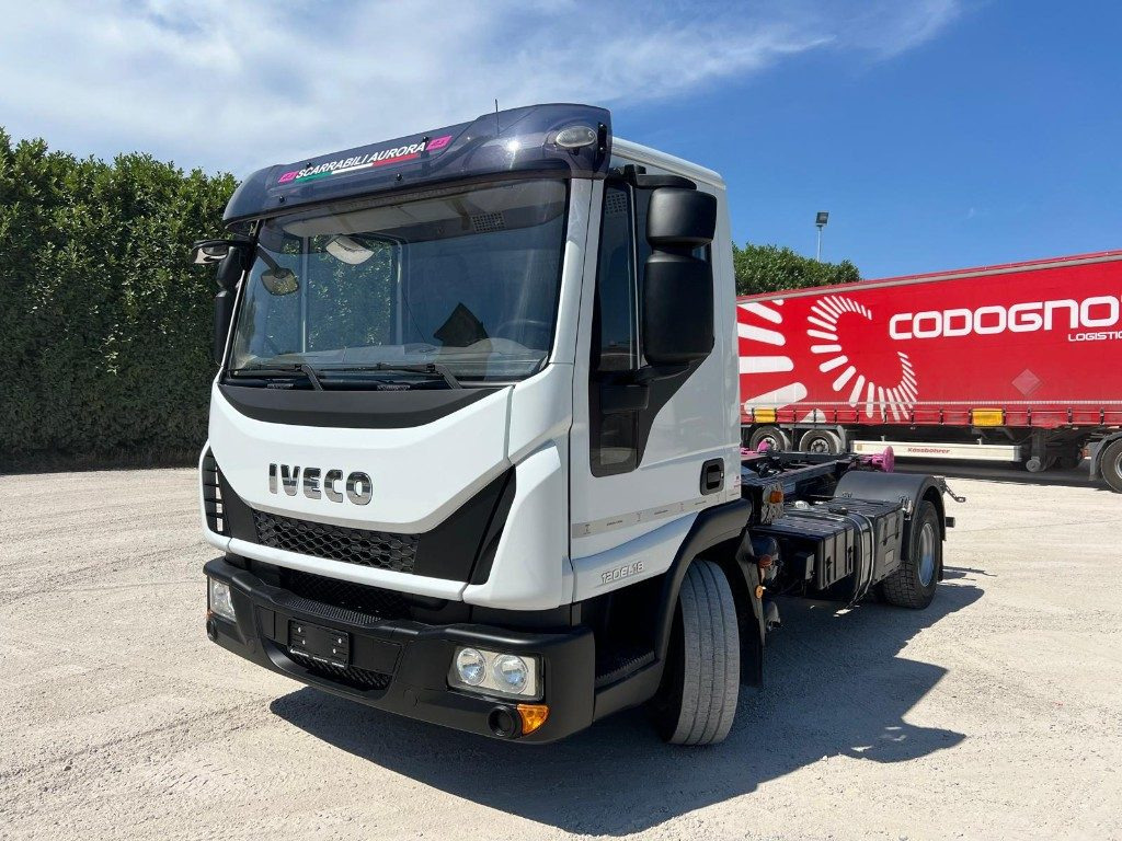 IVECO 120EL18 SCARRABILE - מכולת גלגול: תמונה 1 IVECO 120EL18 SCARRABILE - מכולת גלגול: תמונה 1
