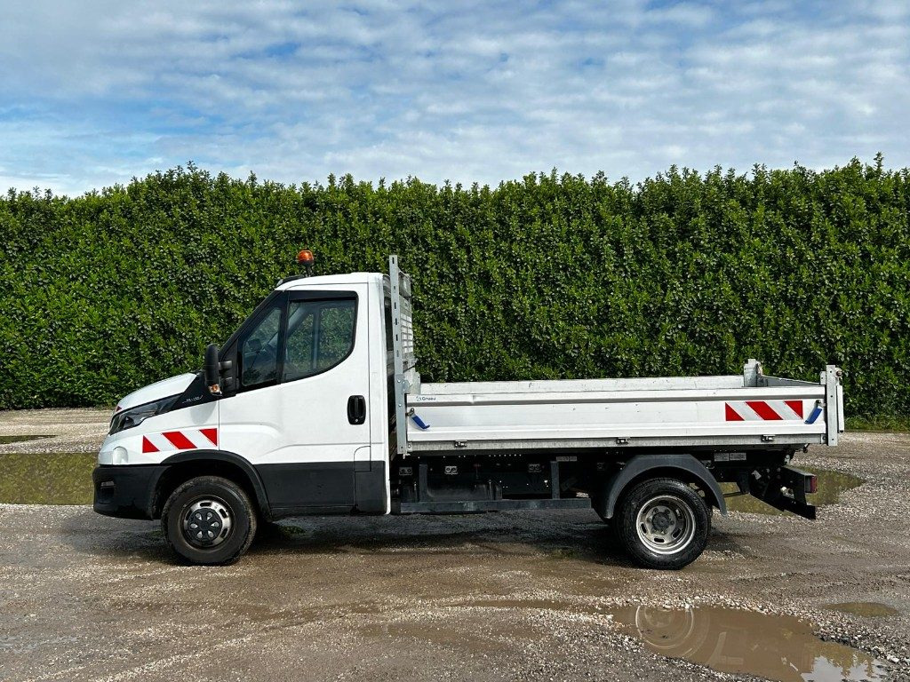 IVECO DAILY 35.140 RIBALTABILE - כלי רכב מסחרי מזהיר: תמונה 5 IVECO DAILY 35.140 RIBALTABILE - כלי רכב מסחרי מזהיר: תמונה 5