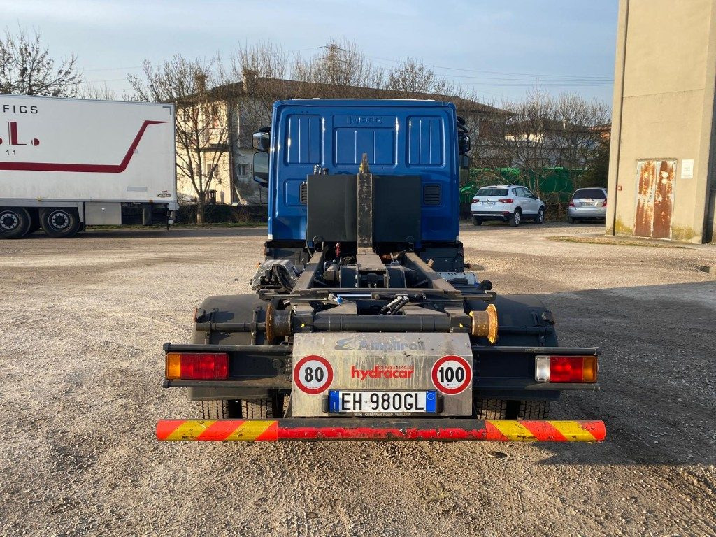 IVECO EUROCARGO 75E18 SCARRABILE - משאית הרמת וו: תמונה 5 IVECO EUROCARGO 75E18 SCARRABILE - משאית הרמת וו: תמונה 5