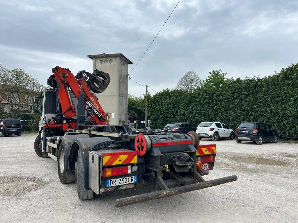 IVECO STRALIS 260E45 SCARRABILE - משאית הרמת וו: תמונה 4 IVECO STRALIS 260E45 SCARRABILE - משאית הרמת וו: תמונה 4