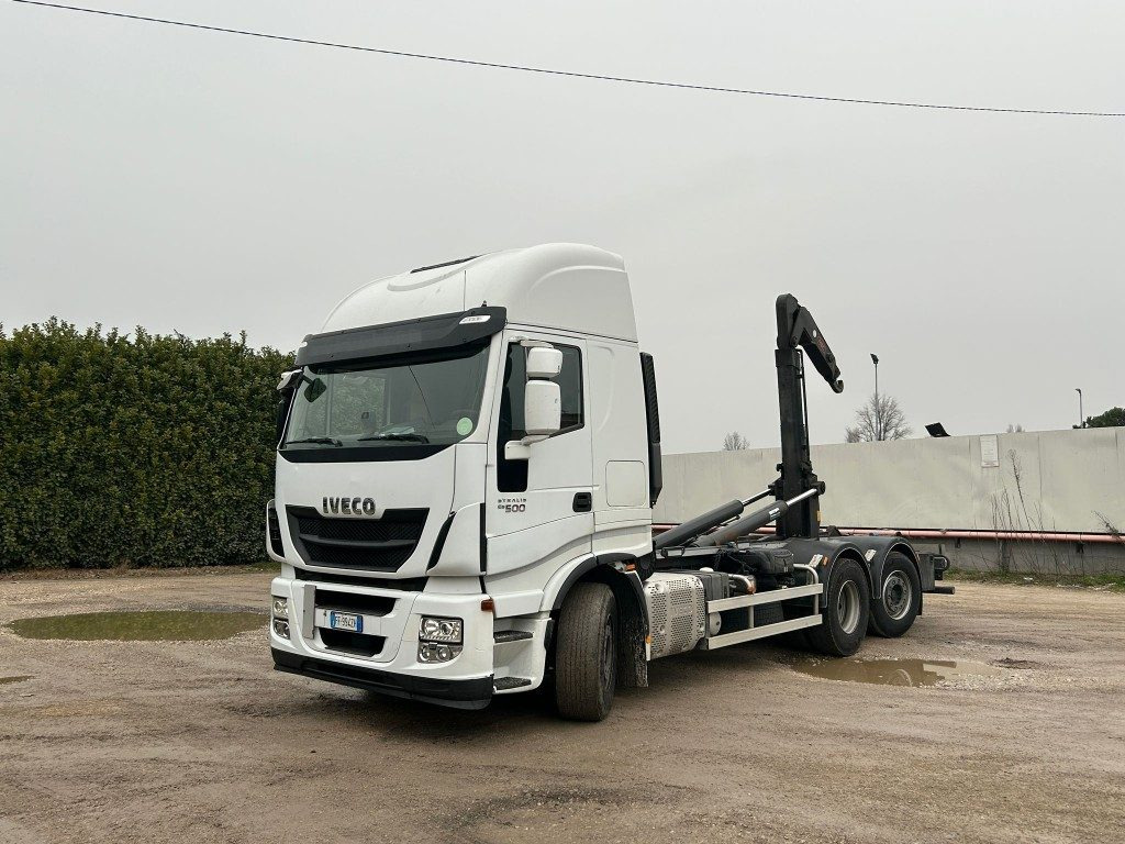 IVECO STRALIS 500 USATO SCARRABILE - משאית הרמת וו: תמונה 1 IVECO STRALIS 500 USATO SCARRABILE - משאית הרמת וו: תמונה 1