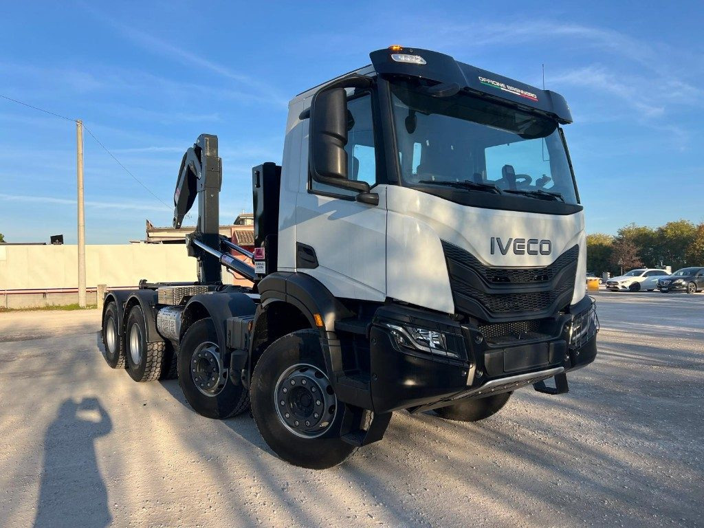 IVECO TRAKKER T-WAY AD500 NUOVO SCARRABILE - משאית הרמת וו: תמונה 3 IVECO TRAKKER T-WAY AD500 NUOVO SCARRABILE - משאית הרמת וו: תמונה 3