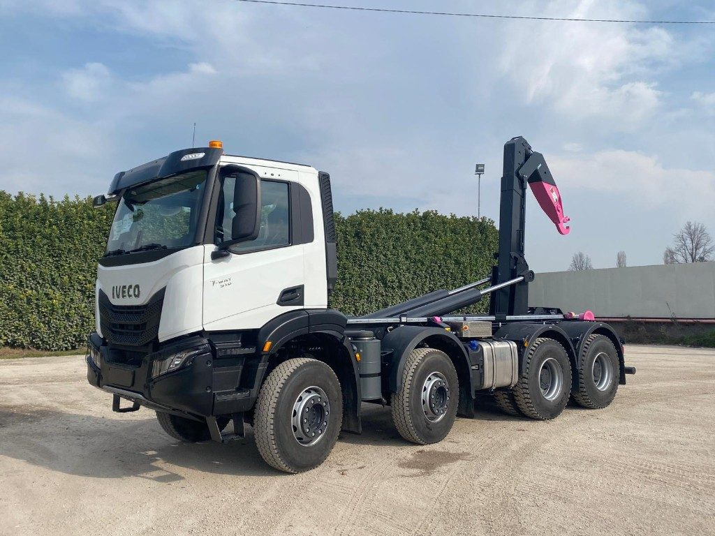 IVECO TRAKKER T-WAY AD510 NUOVO SCARRABILE - משאית הרמת וו: תמונה 1 IVECO TRAKKER T-WAY AD510 NUOVO SCARRABILE - משאית הרמת וו: תמונה 1