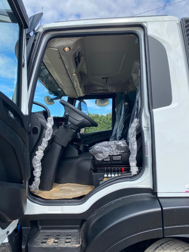 חָדָשׁ משאית הרמת וו IVECO X-WAY AD280X48Y NUOVO SCARRABILE PASSO 3120: תמונה 11