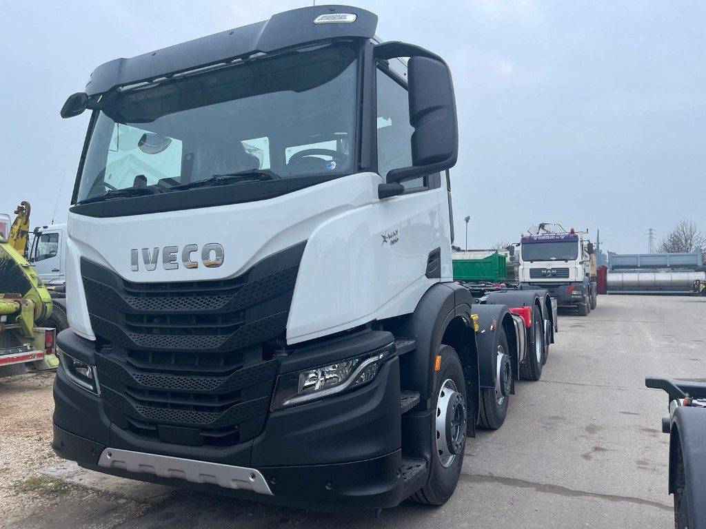 IVECO X-WAY AD350X480YPS SCARRABILE NUOVO - משאית הרמת וו: תמונה 1 IVECO X-WAY AD350X480YPS SCARRABILE NUOVO - משאית הרמת וו: תמונה 1