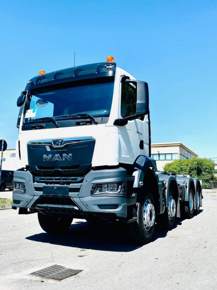 MAN TGS 41.510 SCARRABILE - משאית הרמת וו: תמונה 1 MAN TGS 41.510 SCARRABILE - משאית הרמת וו: תמונה 1