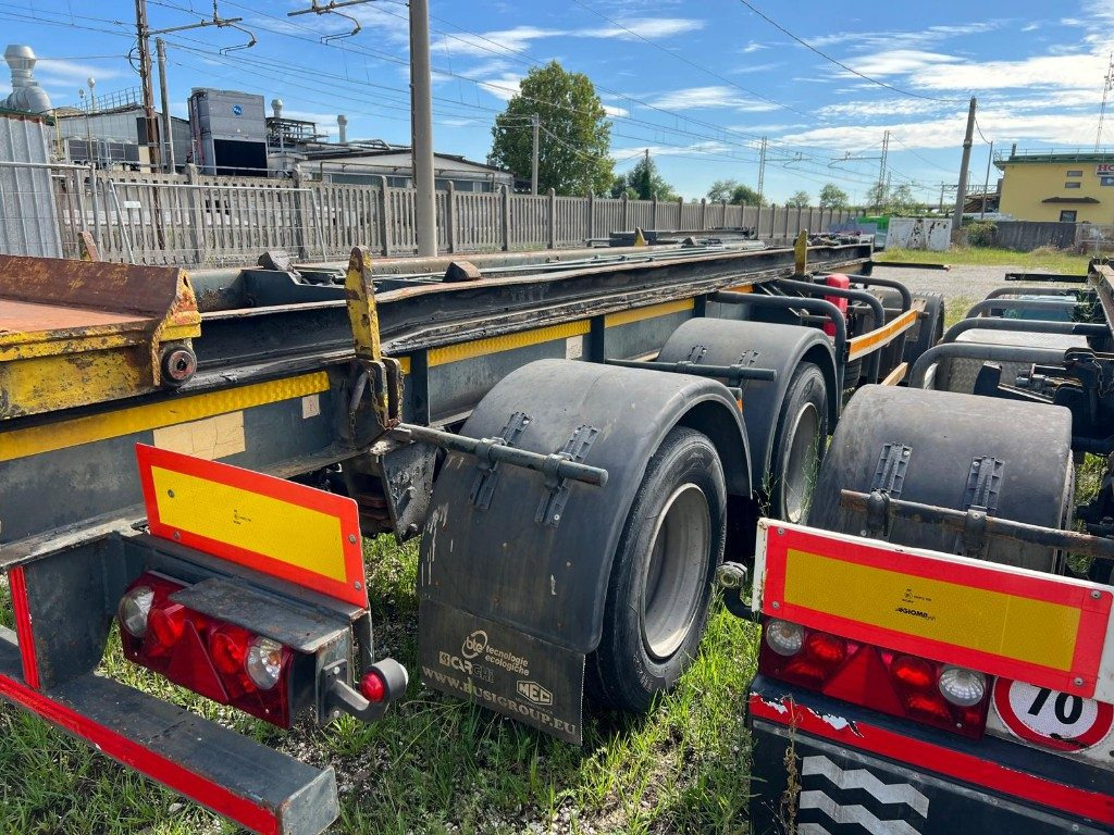 PIACENZA RIMORCHIO PIACENZA SCARRABILE BALESTRATO - קרון נגרר מתגלגל/ מדלג: תמונה 5 PIACENZA RIMORCHIO PIACENZA SCARRABILE BALESTRATO - קרון נגרר מתגלגל/ מדלג: תמונה 5