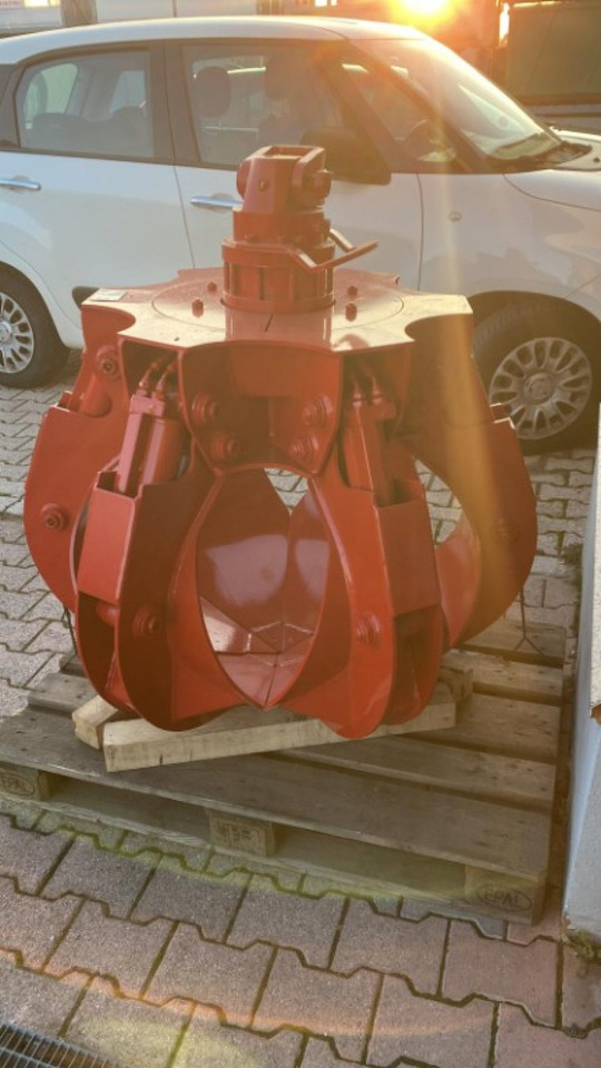 POLIPO MARCA ROZZI A 6 PALE PIU ROTORE ROZZI - מכונת אחיזה: תמונה 5 POLIPO MARCA ROZZI A 6 PALE PIU ROTORE ROZZI - מכונת אחיזה: תמונה 5