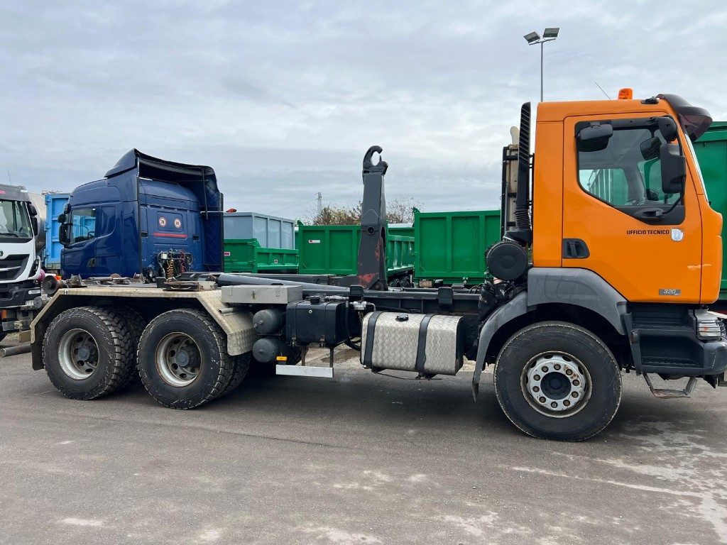 RENAULT KERAX 320 SCARRABILE - משאית הרמת וו: תמונה 3 RENAULT KERAX 320 SCARRABILE - משאית הרמת וו: תמונה 3