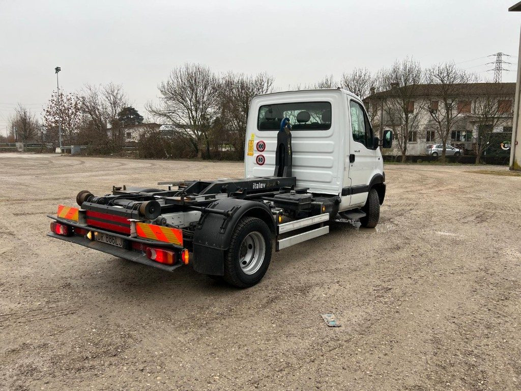 RENAULT MASCOTT SCARRABILE - משאית הרמת וו: תמונה 4 RENAULT MASCOTT SCARRABILE - משאית הרמת וו: תמונה 4