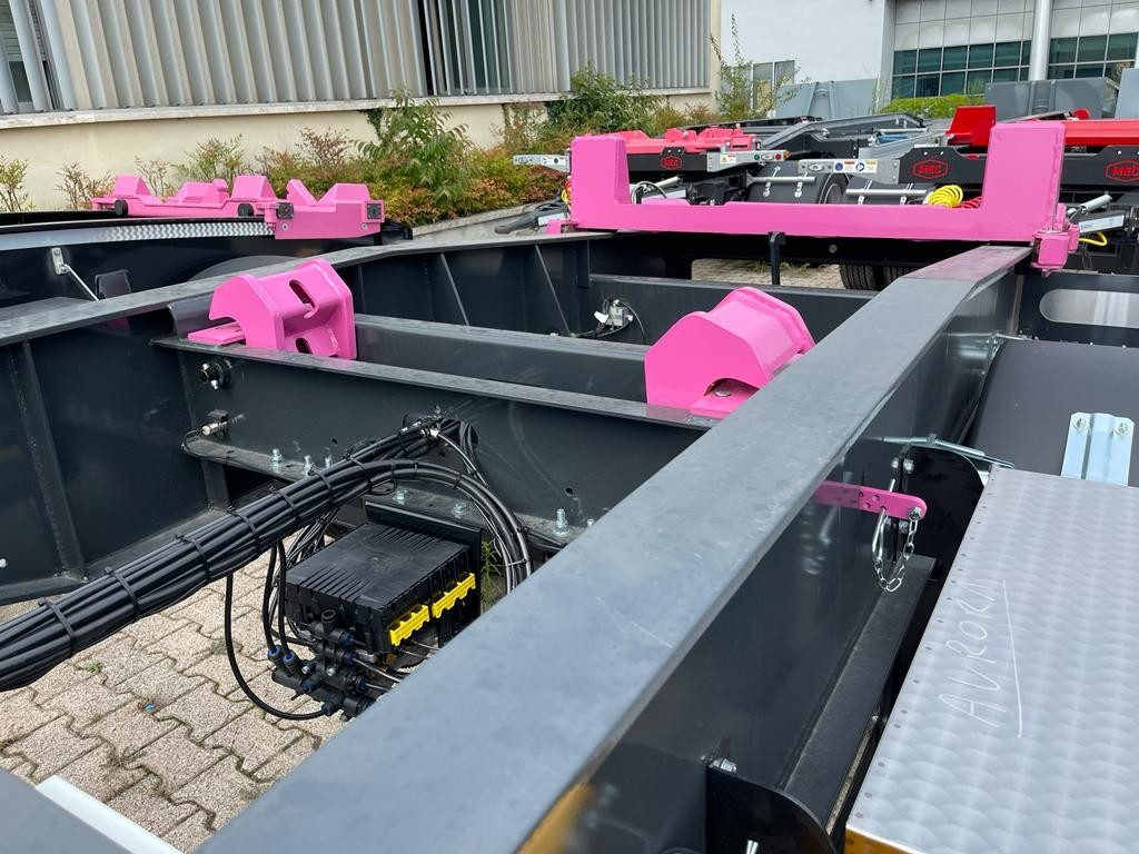 RIMORCHIO CBS NUOVO SCARRABILE - קרון נגרר מתגלגל/ מדלג: תמונה 4 RIMORCHIO CBS NUOVO SCARRABILE - קרון נגרר מתגלגל/ מדלג: תמונה 4