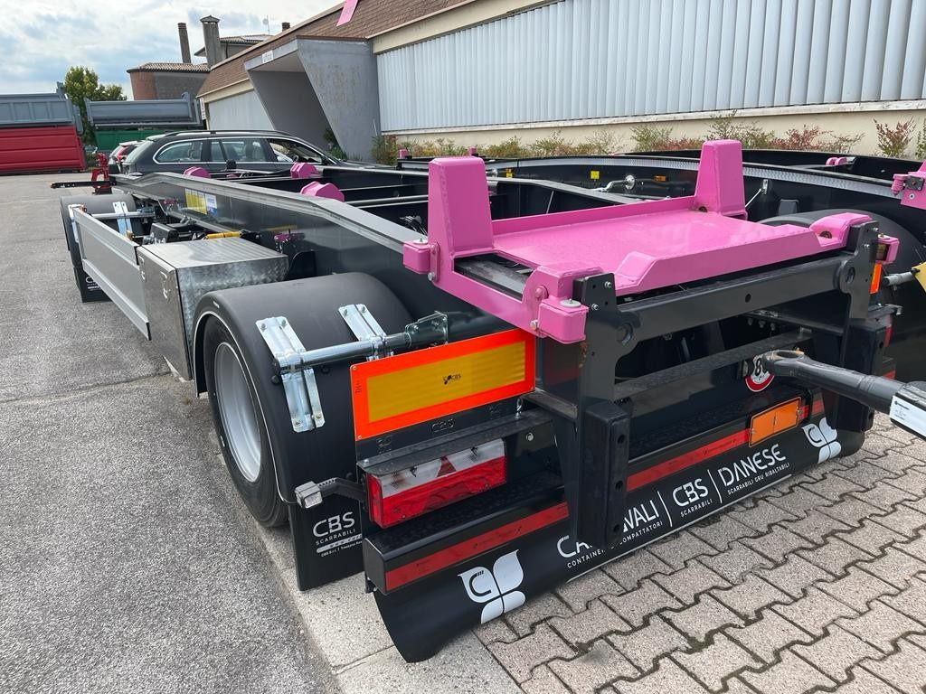 RIMORCHIO CBS NUOVO SCARRABILE - קרון נגרר מתגלגל/ מדלג: תמונה 1 RIMORCHIO CBS NUOVO SCARRABILE - קרון נגרר מתגלגל/ מדלג: תמונה 1
