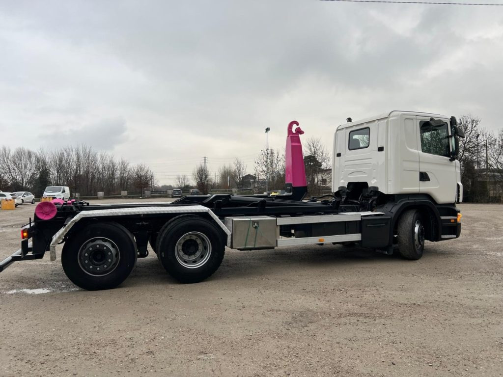 SCANIA R380 SCARRABILE - משאית הרמת וו: תמונה 4 SCANIA R380 SCARRABILE - משאית הרמת וו: תמונה 4