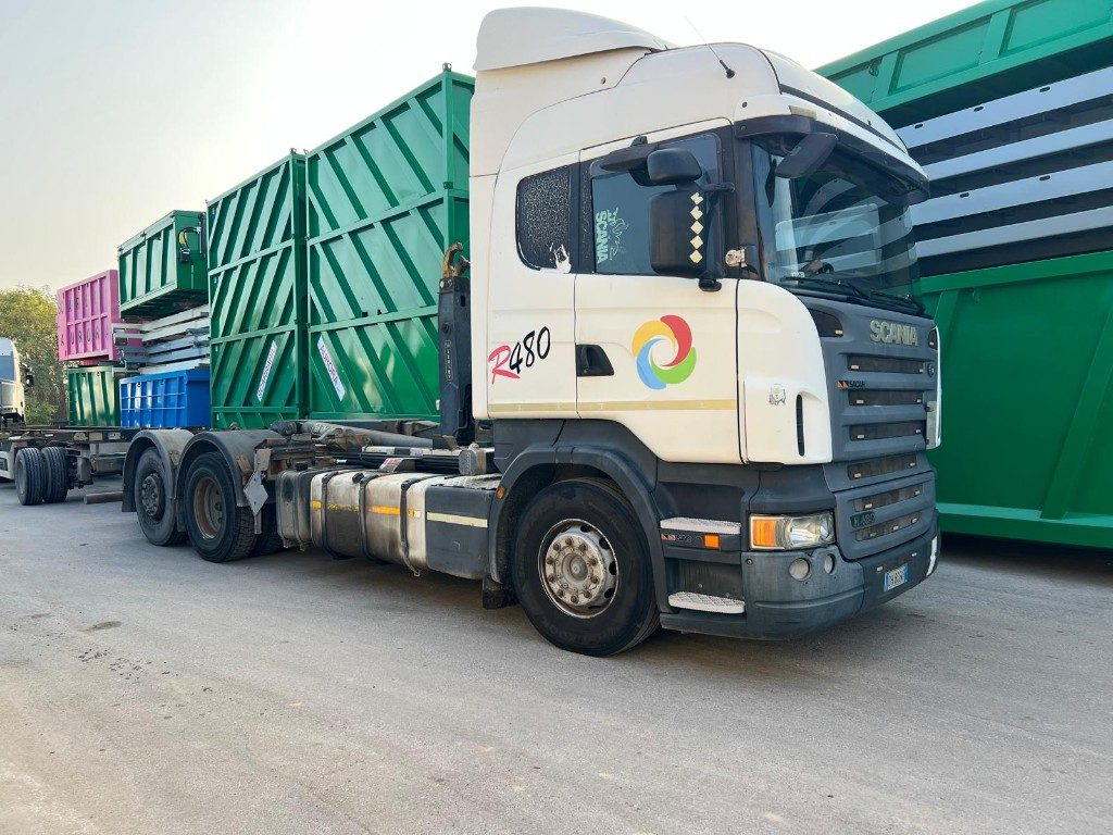 SCANIA R480 USATO SCARRABILE 6X2 - משאית הרמת וו: תמונה 2 SCANIA R480 USATO SCARRABILE 6X2 - משאית הרמת וו: תמונה 2