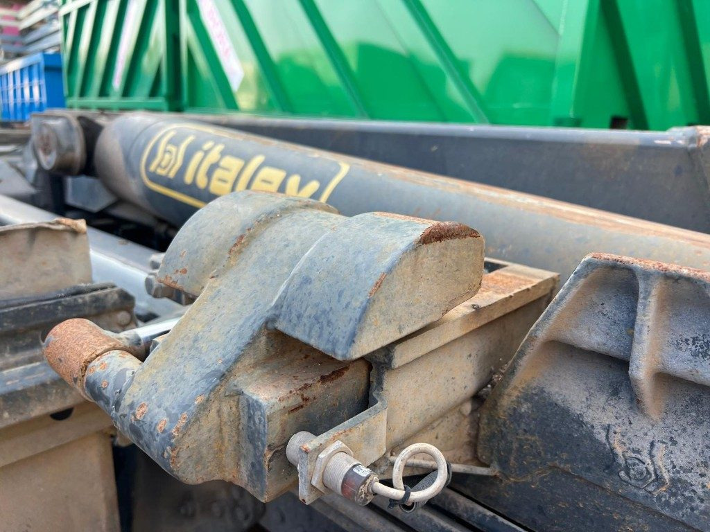 SCANIA R480 USATO SCARRABILE 6X2 - משאית הרמת וו: תמונה 4 SCANIA R480 USATO SCARRABILE 6X2 - משאית הרמת וו: תמונה 4