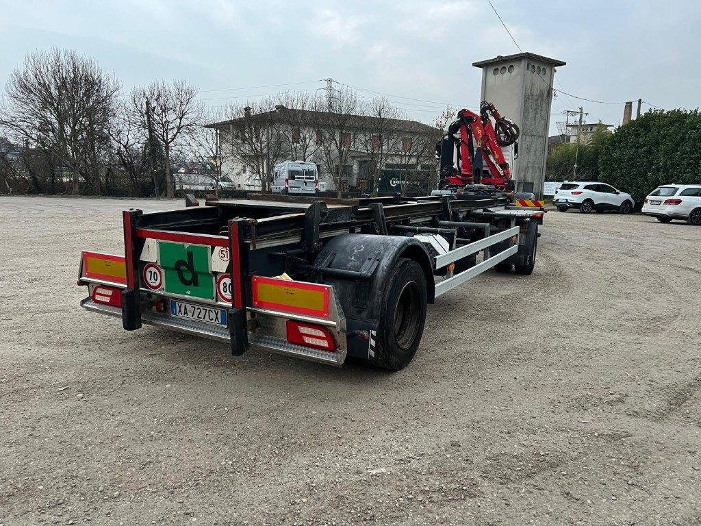 ZORZI RIMORCHIO SCARRABILE ZORZI 20R070 PNEUMATICO - קרון נגרר מתגלגל/ מדלג: תמונה 3 ZORZI RIMORCHIO SCARRABILE ZORZI 20R070 PNEUMATICO - קרון נגרר מתגלגל/ מדלג: תמונה 3