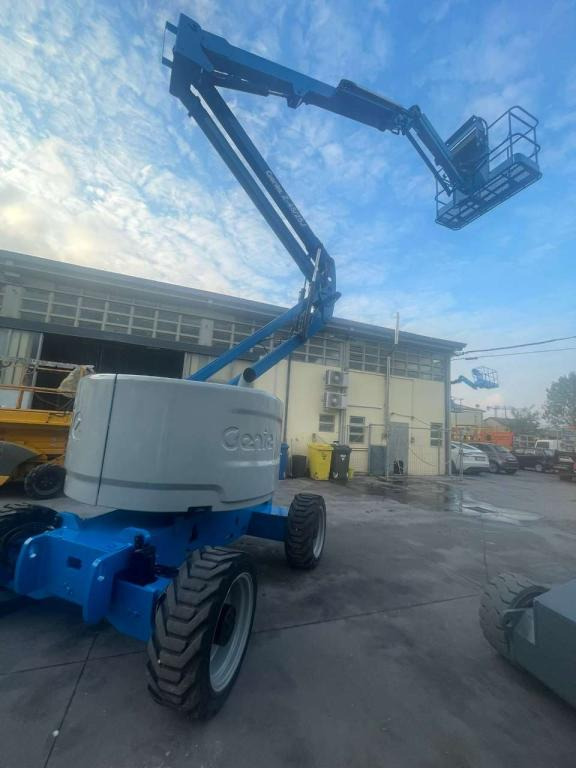 Genie Z45/25J RT - זרוע מרפקי: תמונה 2 Genie Z45/25J RT - זרוע מרפקי: תמונה 2