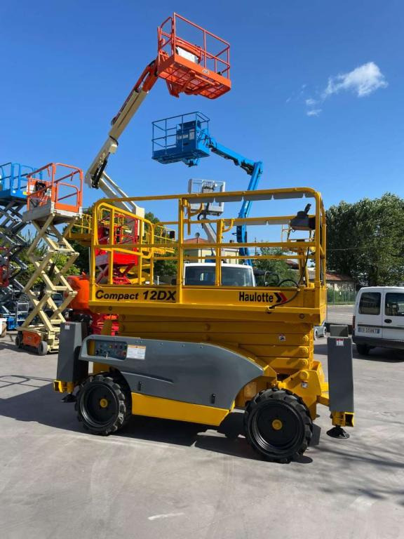 מעלית מספריים Haulotte COMPACT 12DX: תמונה 10