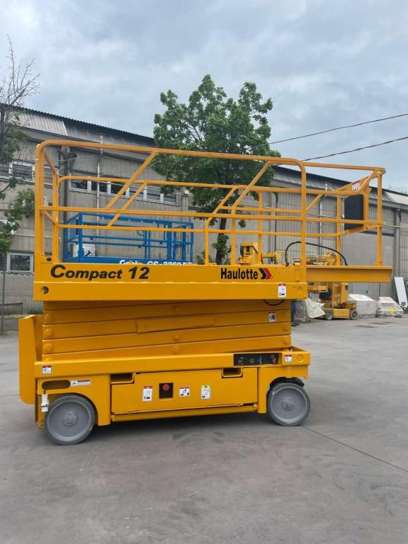 Haulotte COMPACT12 - מעלית מספריים: תמונה 5 Haulotte COMPACT12 - מעלית מספריים: תמונה 5