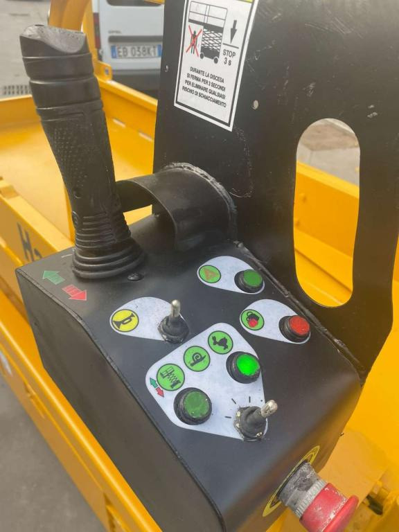 Haulotte OPTIMUM 8 - מעלית מספריים: תמונה 2 Haulotte OPTIMUM 8 - מעלית מספריים: תמונה 2