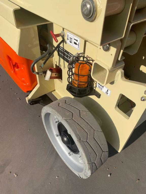 JLG 2632ES - מעלית מספריים: תמונה 4 JLG 2632ES - מעלית מספריים: תמונה 4