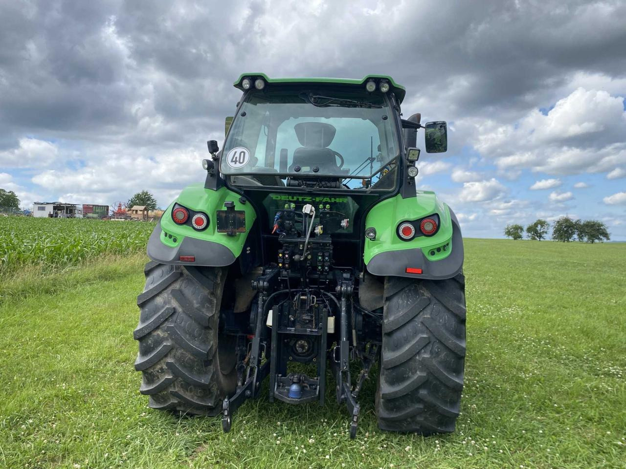 Deutz-Fahr 6155 Agrotron - טרקטור חקלאי: תמונה 4 Deutz-Fahr 6155 Agrotron - טרקטור חקלאי: תמונה 4